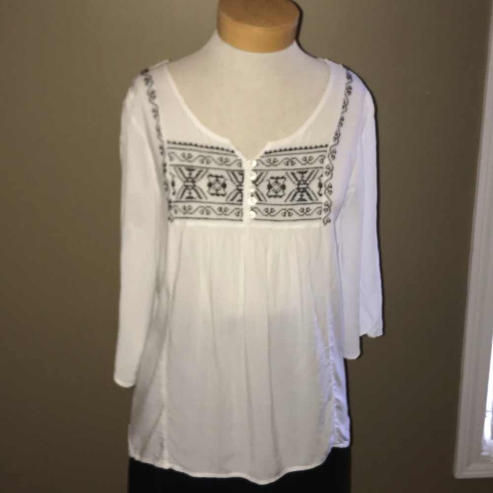 Live and Let Live 🌹🌹🌹XL White BoHo top